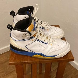 Air Jordan 5 Retro Sixty Plus GS Laney Blue Yellow Size 9.5